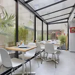 Marmotel Etoile 3* Paris