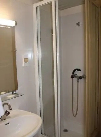 Marmotel Etoile 3* Parigi