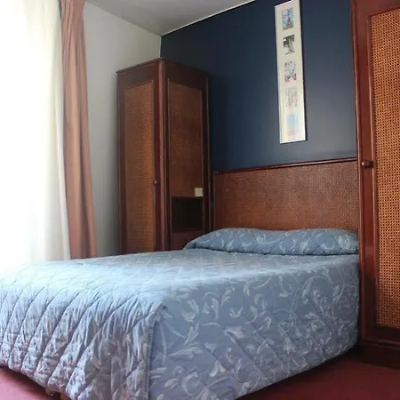 Marmotel Etoile Hotel Parigi