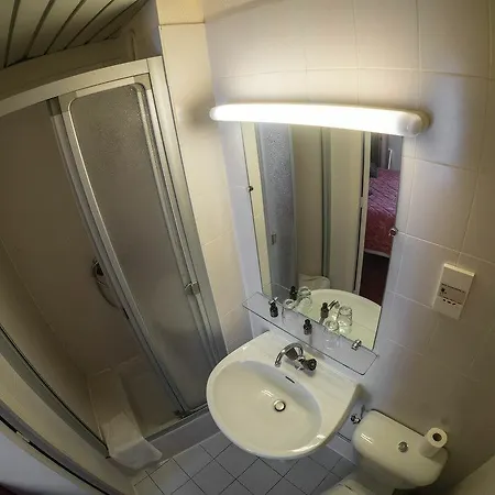 Hotel Marmotel Etoile Parigi